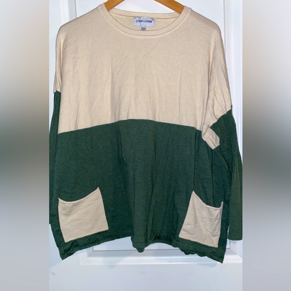 Women’s Sweater